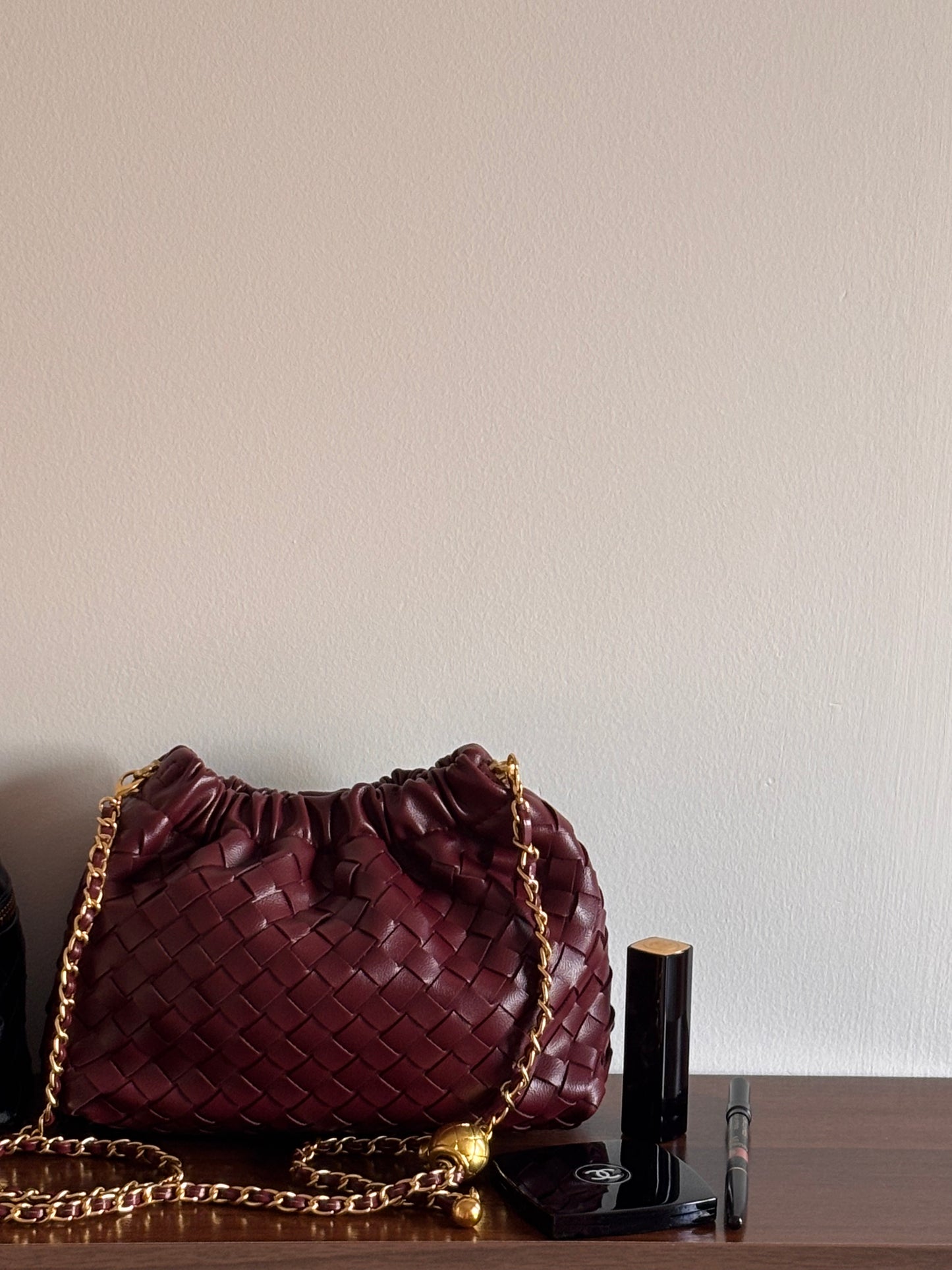 The Bucket Re-edition