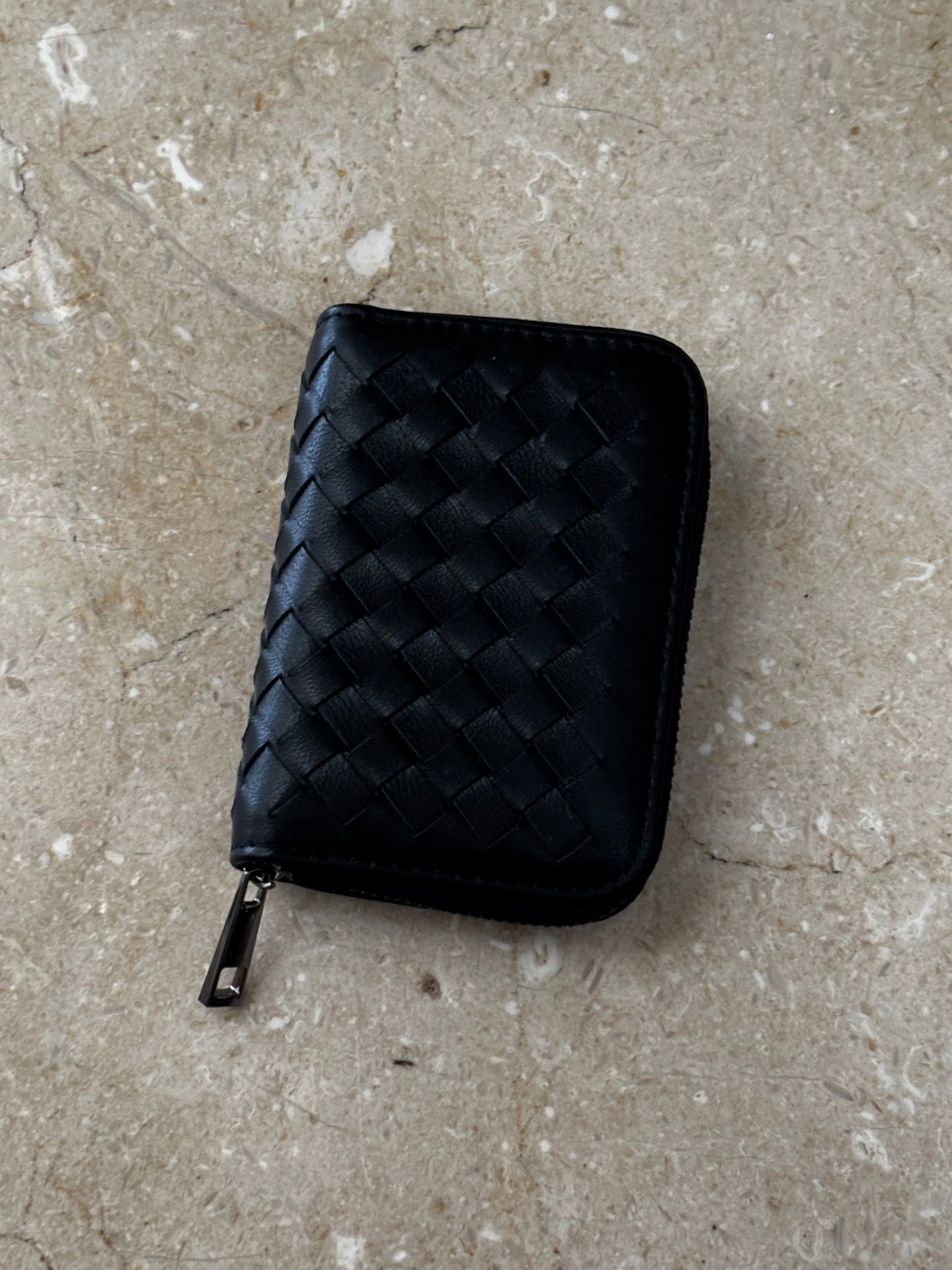 The Zipper Wallet