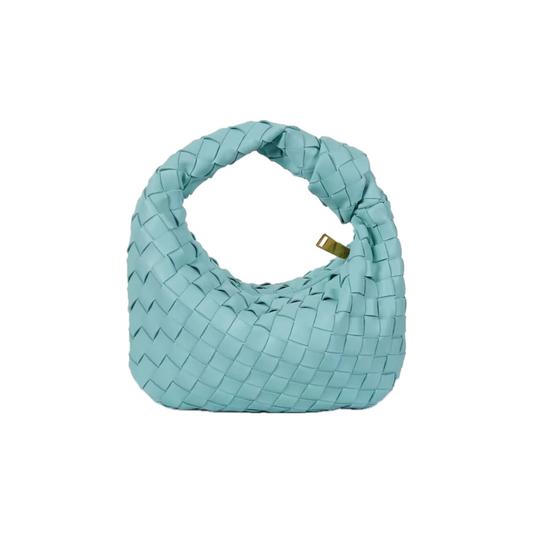 The One With A Knot - Summer Edition