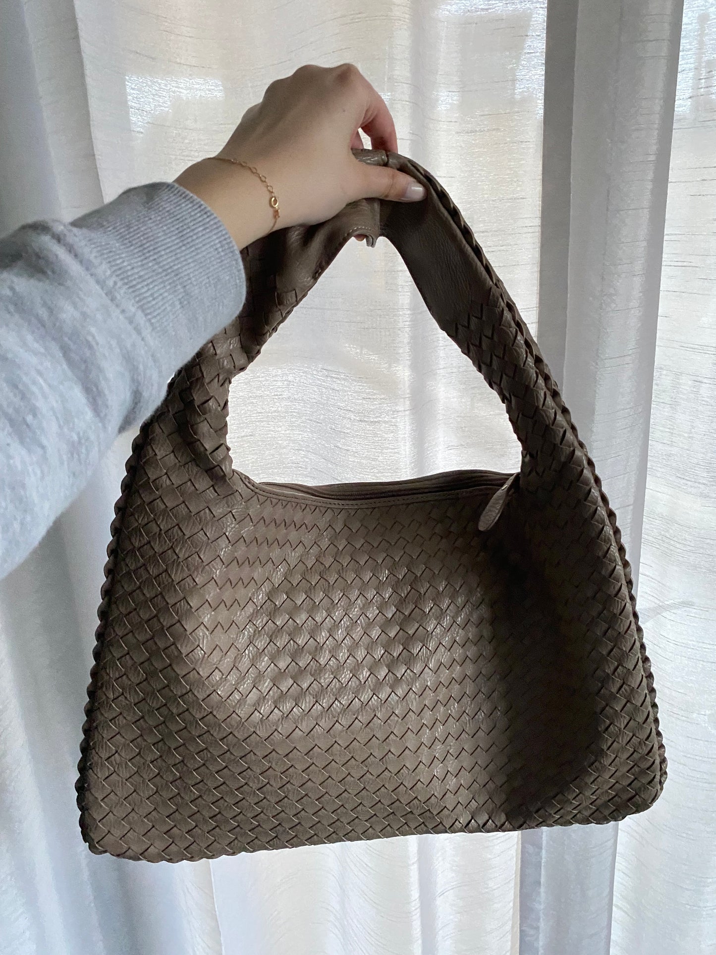 The Triangular Tote