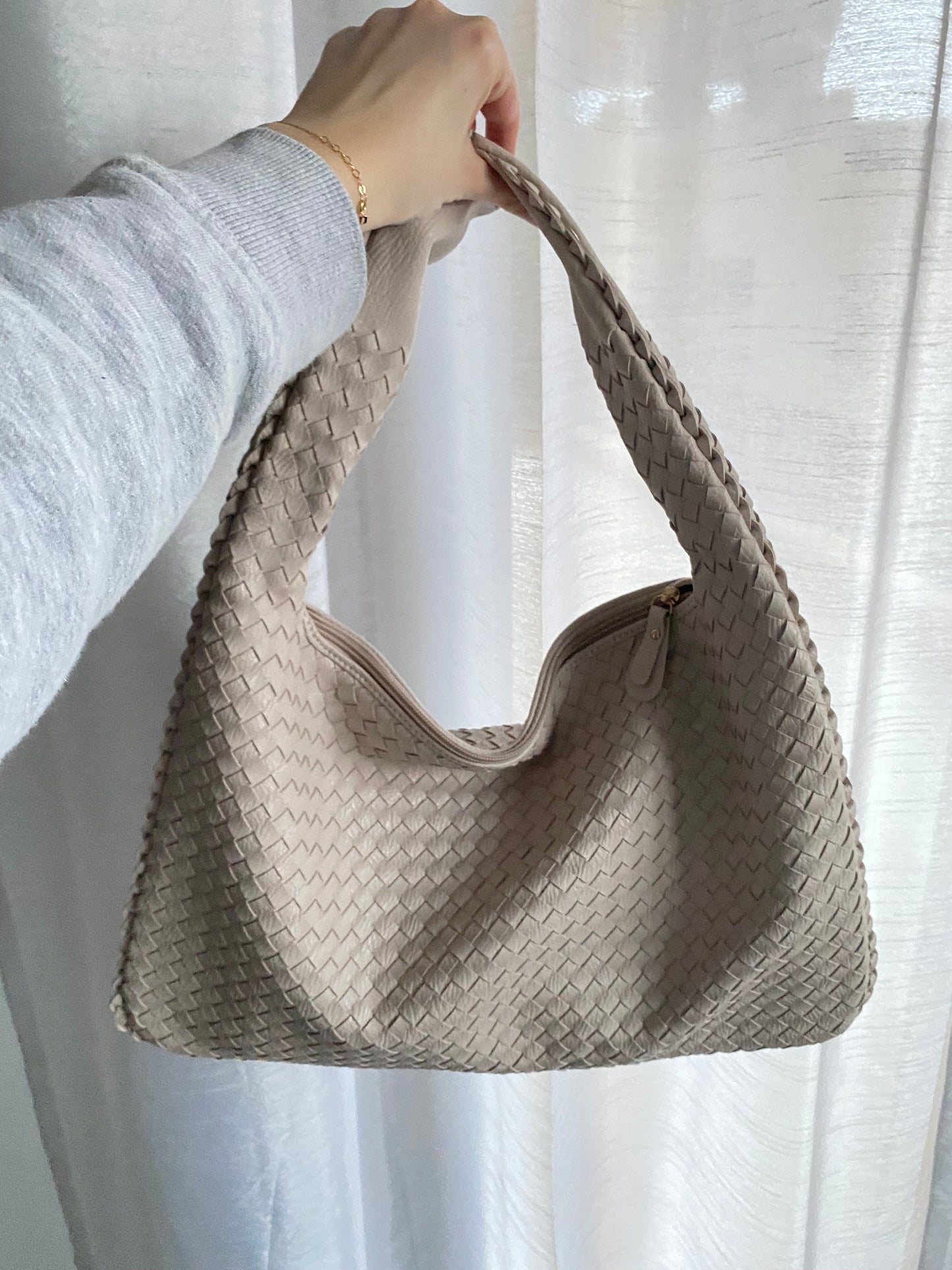 The Triangular Tote